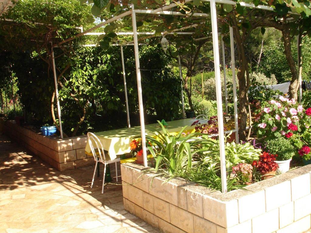 Apartments Lucija Stari Grad  Luaran gambar